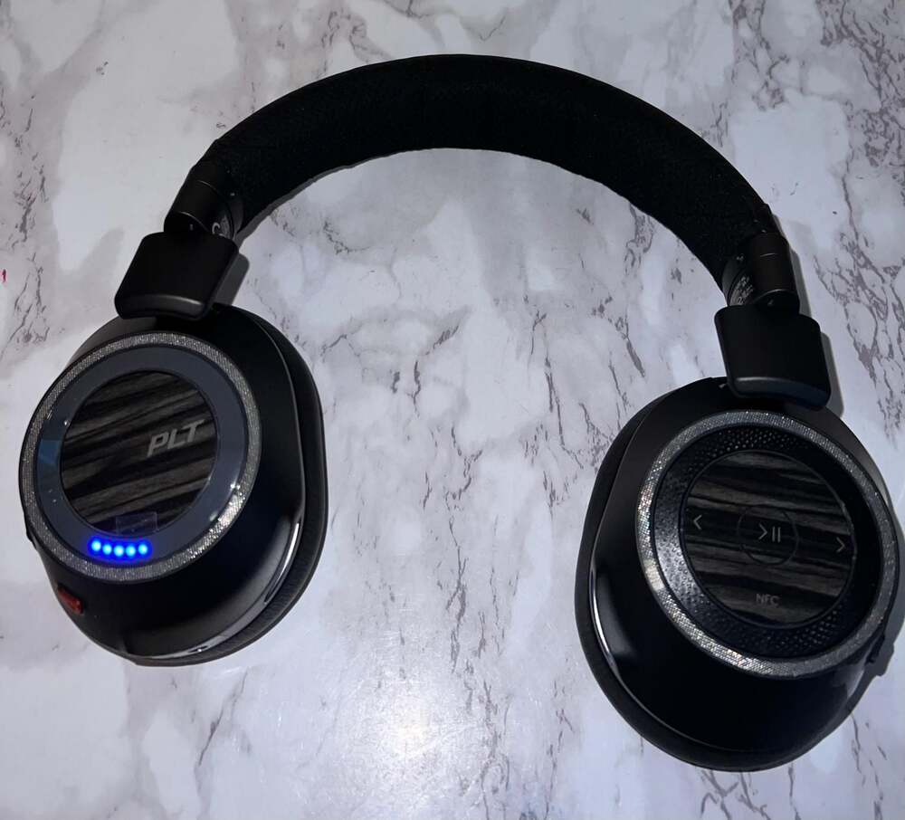Plantronics BackBeat Pro 2 Wireless Noise Cancelling Headphones
